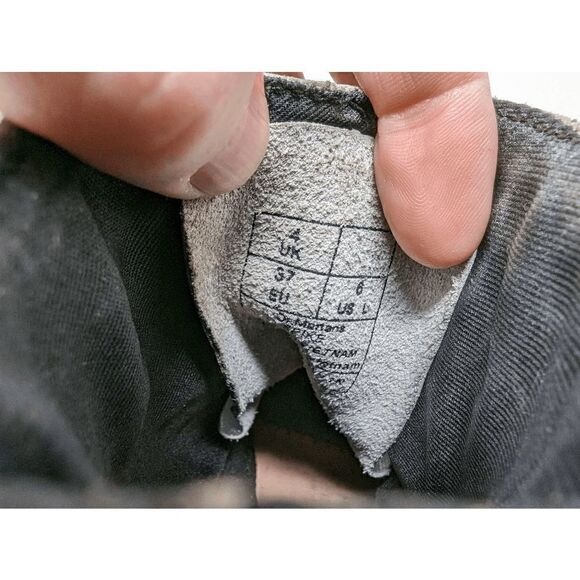 DR. MARTENS SPIKE 1460 8 HOLE SILVER SPIKED BOOTS LEATHER SIZE 6 US NO INSOLE - Picture 7 of 7